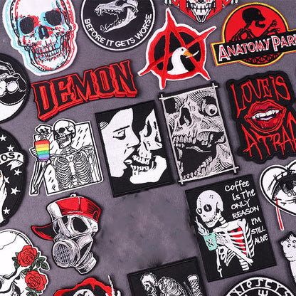 Patches - Horror - Skull - Skeleton - Iron On Patches