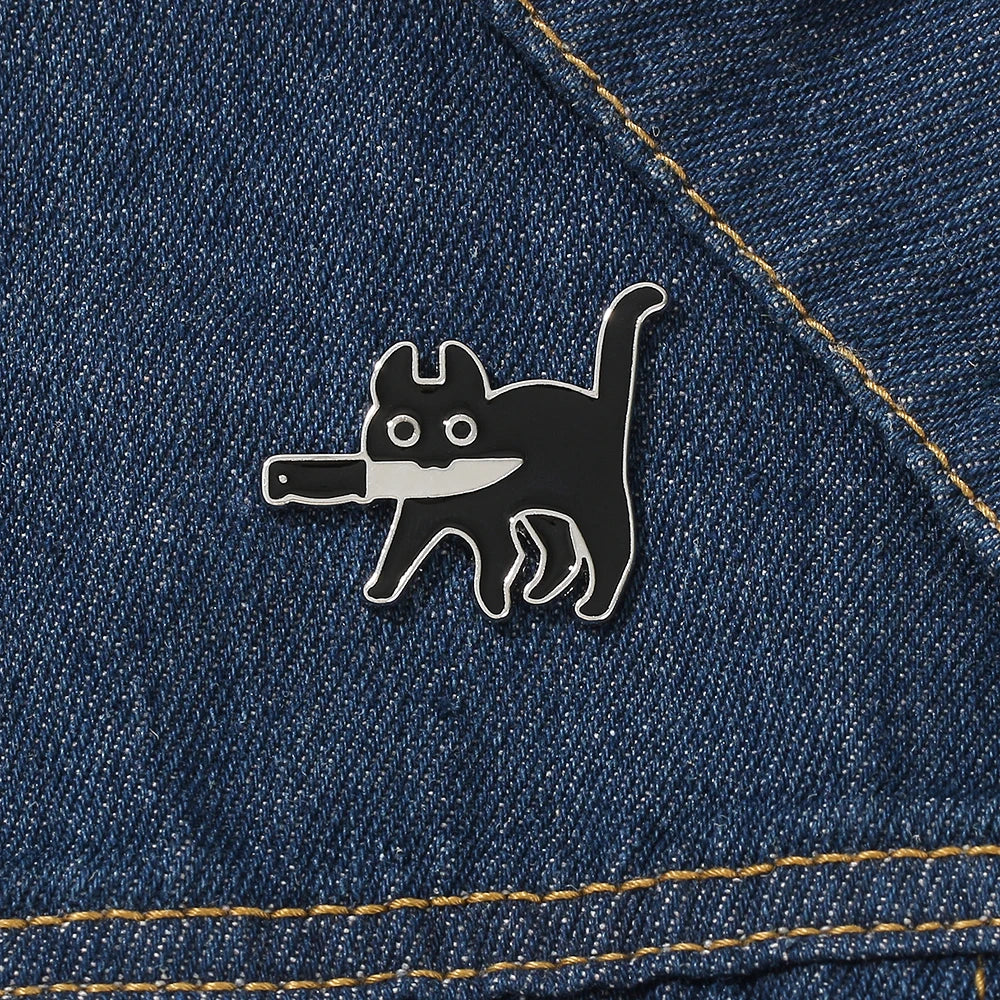 Enamel Pin - Funny - Cartoon Cat with Knife Pin